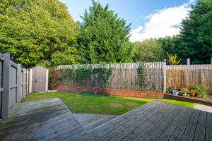 Hurricane Avenue Woodhouse